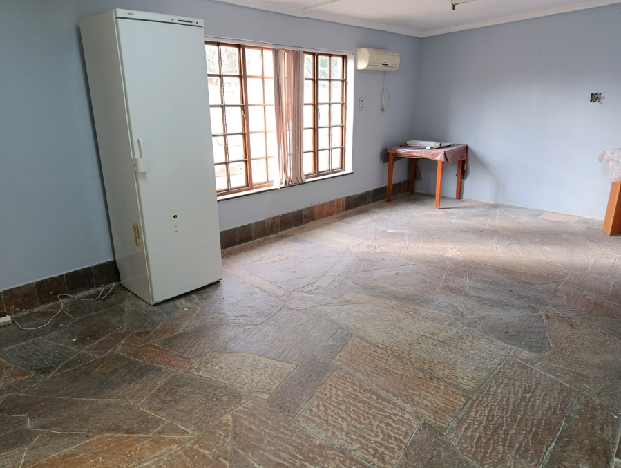 4 Bedroom Property for Sale in Hospitaalpark Free State